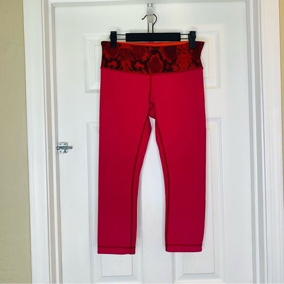 Lululemon Women's Wunder Under Iii Crop Pants Leggings Size 6 Snake Skin Waist - Picture 1 of 8